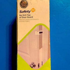Safety First No Drill Top of Door Guard